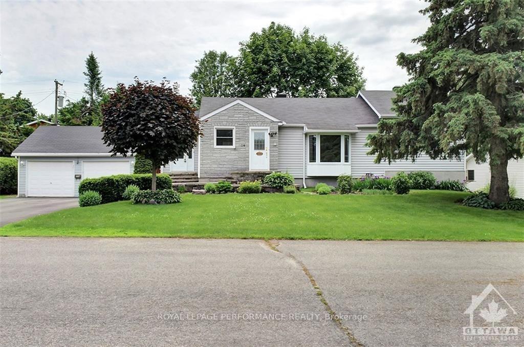 Photo 1 of 114 Lotta Avenue, Ottawa, Meadowlands/St. Claire Gardens — HOMEH