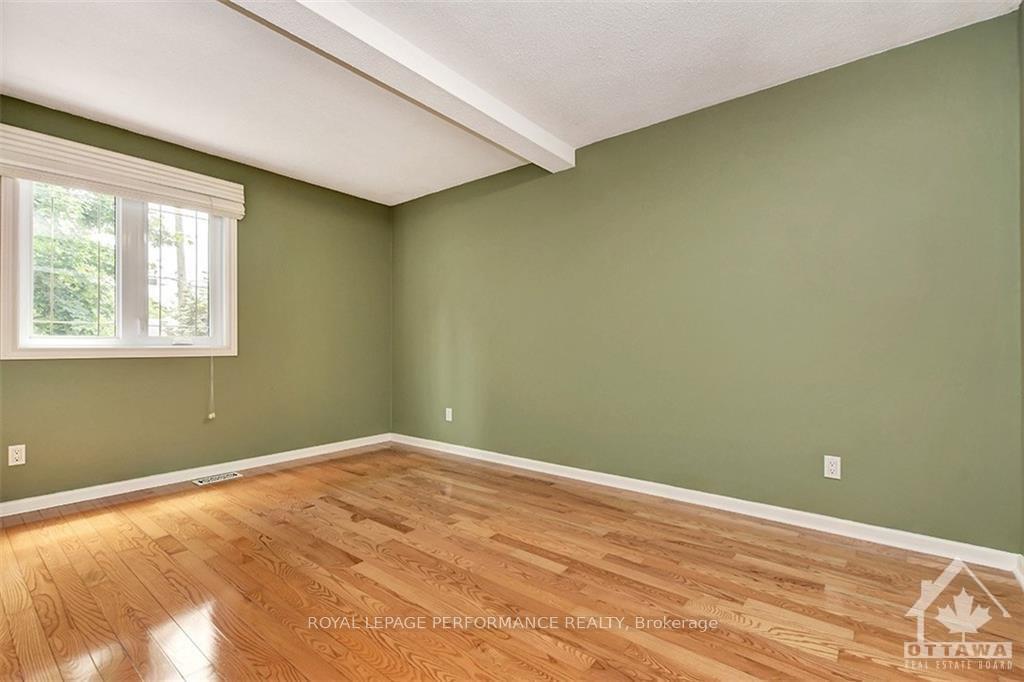 Photo 13 of 114 Lotta Avenue, Ottawa, Meadowlands/St. Claire Gardens — HOMEH
