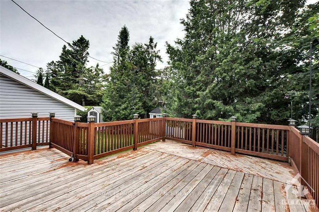 Photo 23 of 114 Lotta Avenue, Ottawa, Meadowlands/St. Claire Gardens — HOMEH