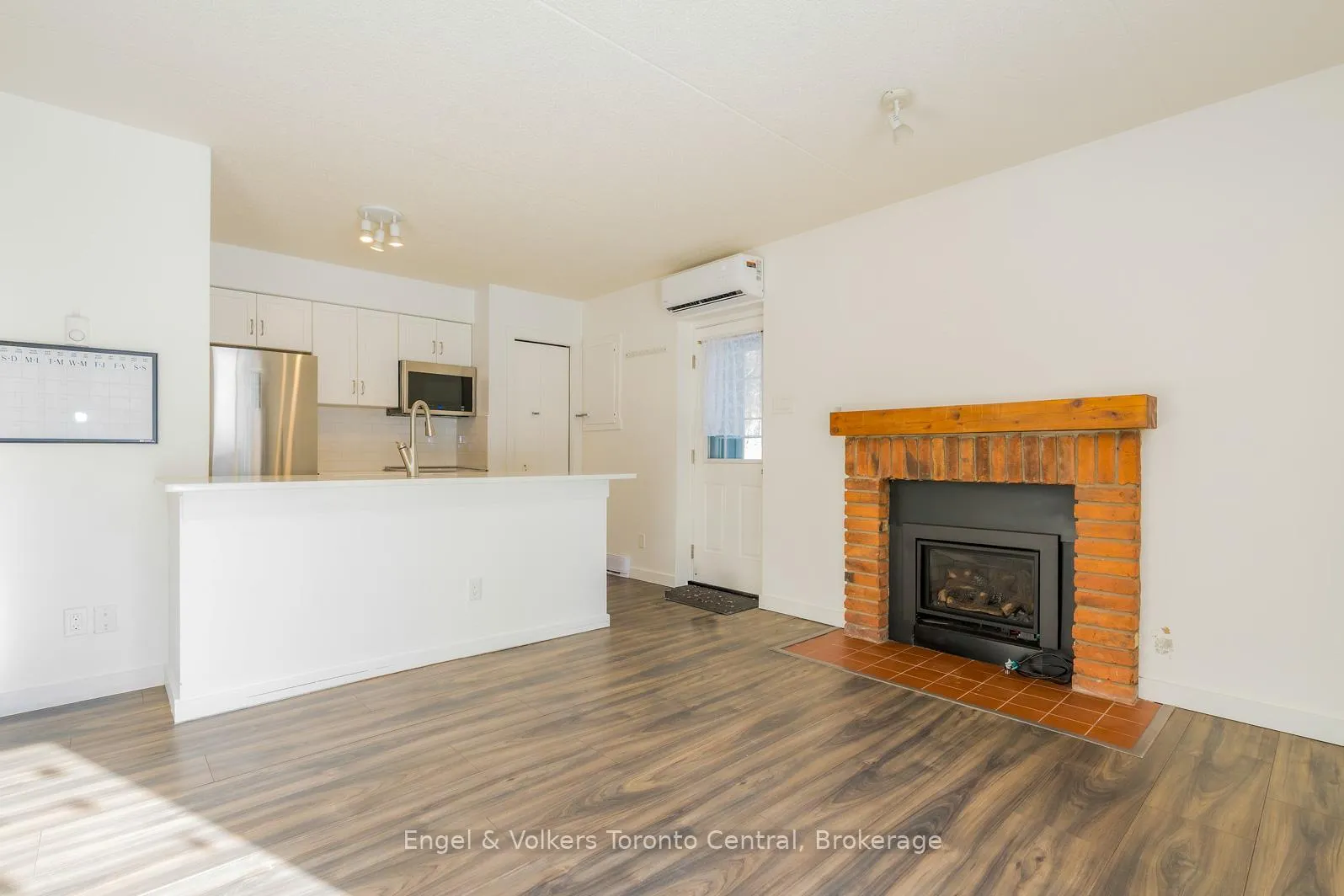 Photo 10 of Unit 22, 15 Dawson Drive, Collingwood — HOMEH