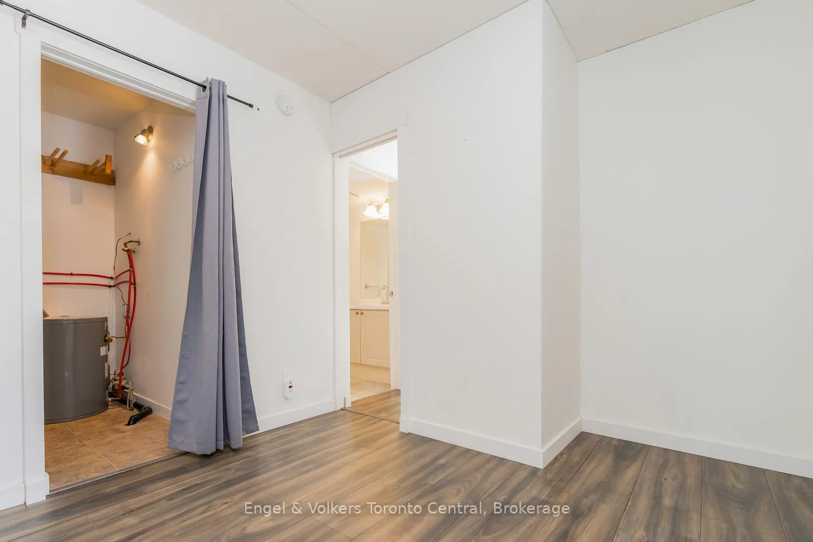 Photo 11 of Unit 22, 15 Dawson Drive, Collingwood — HOMEH