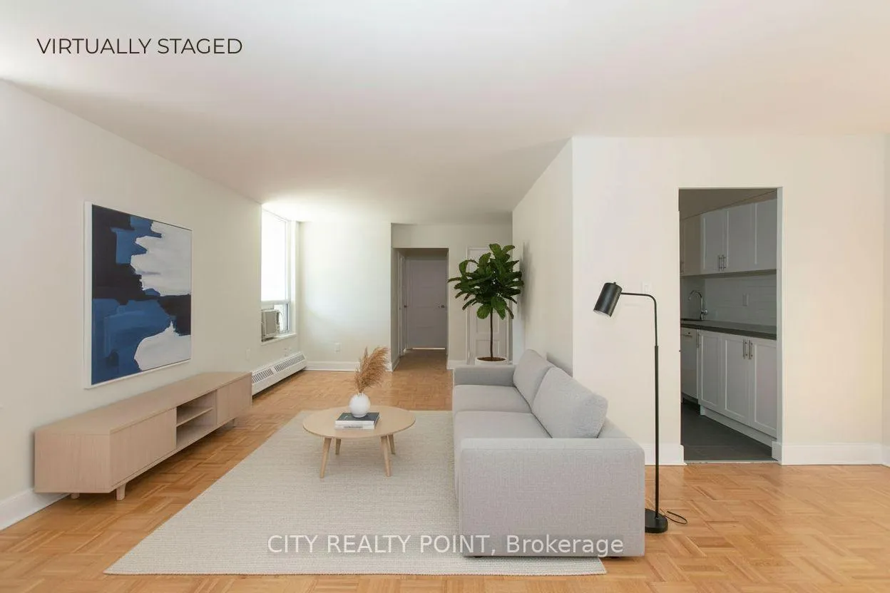 Front of Unit 201, 490 Eglinton Avenue E