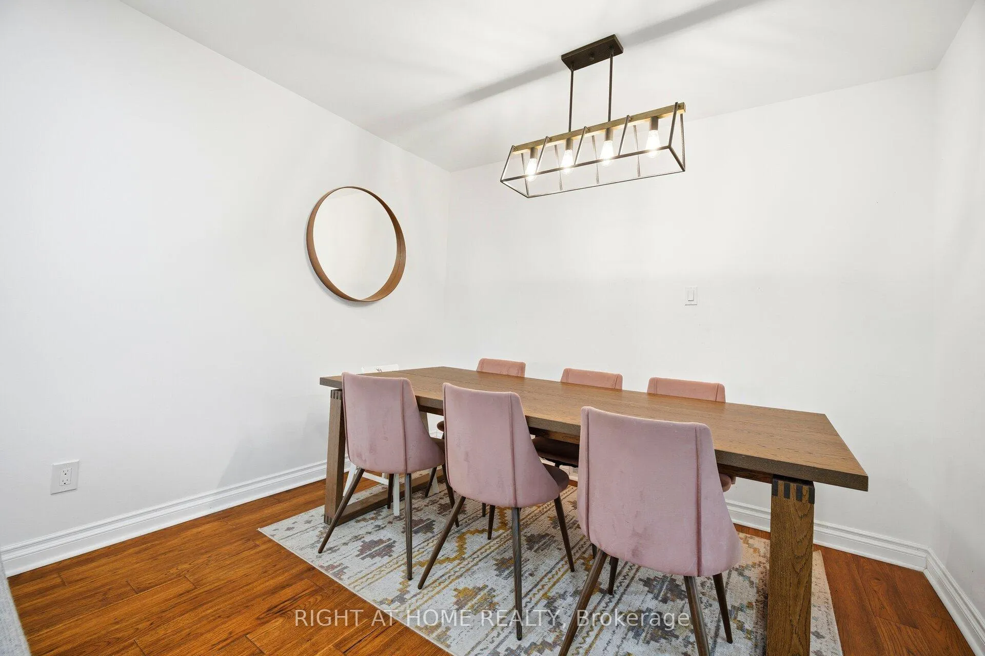 Photo 17 of 423 Melores Drive, Burlington, Appleby — HOMEH