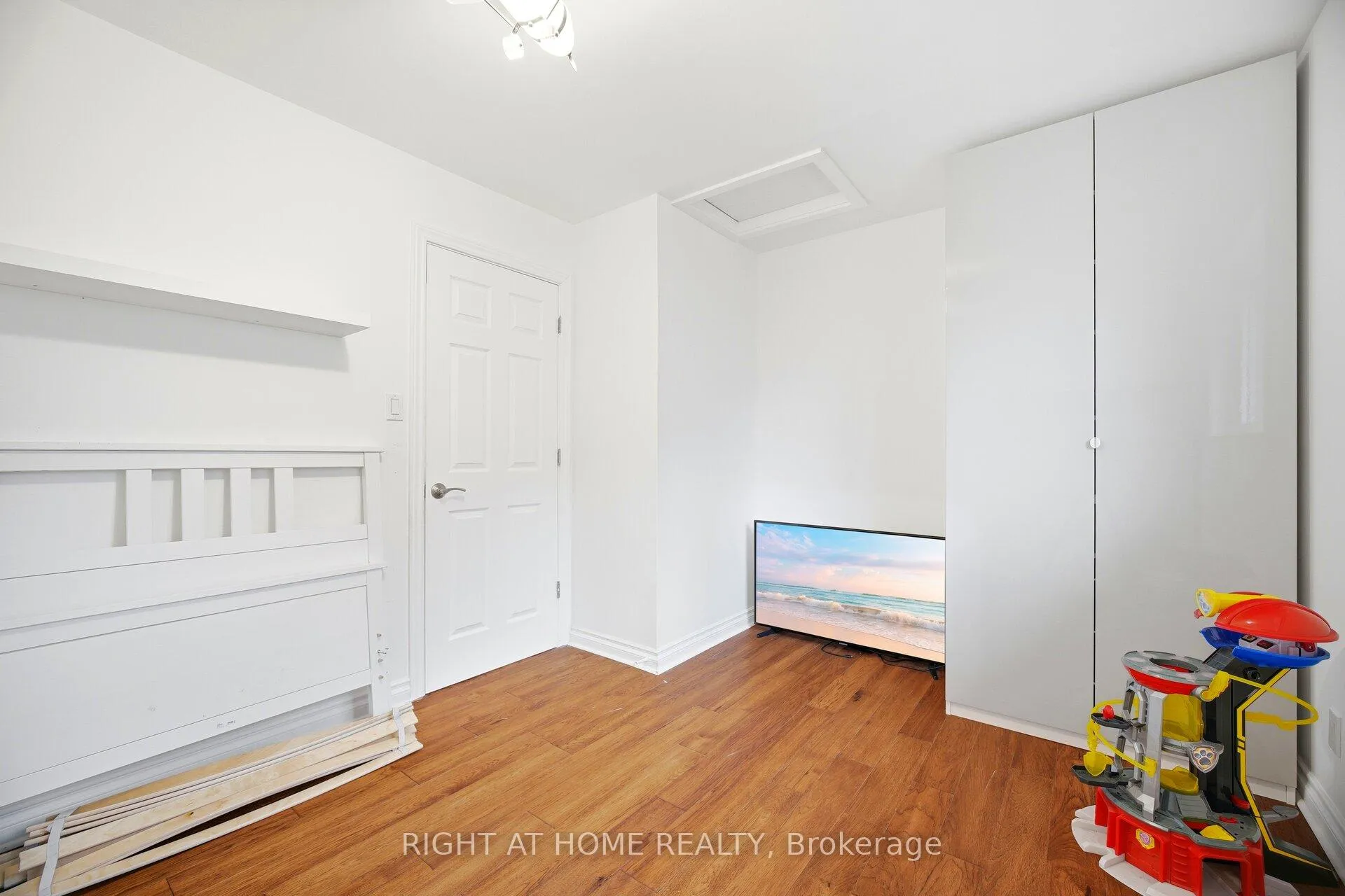 Photo 27 of 423 Melores Drive, Burlington, Appleby — HOMEH