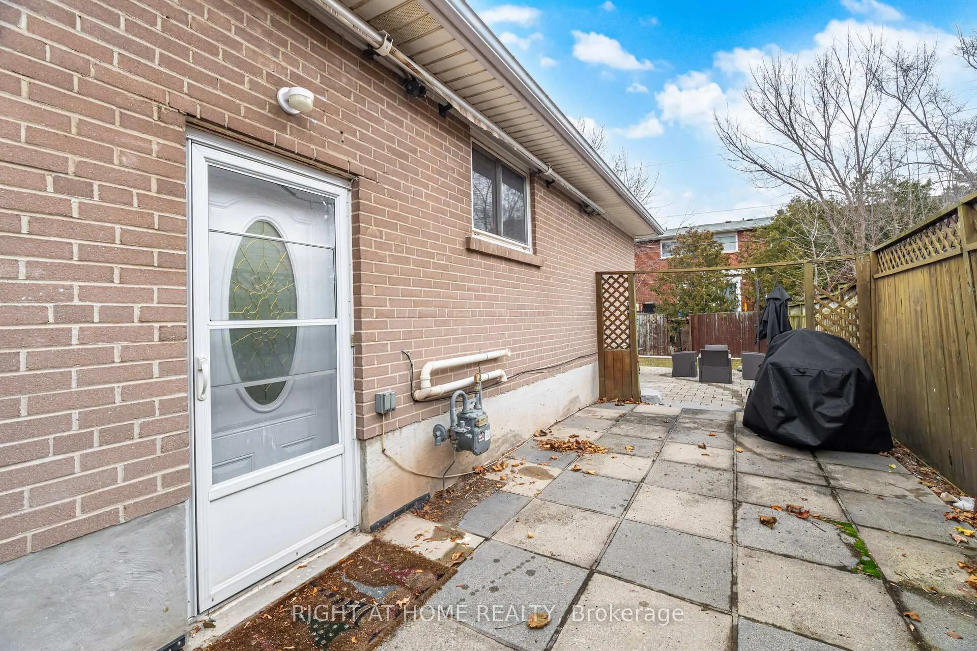 Photo 43 of 423 Melores Drive, Burlington, Appleby — HOMEH
