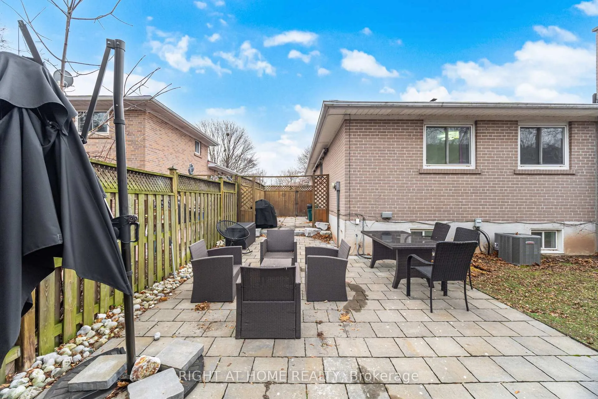 Photo 44 of 423 Melores Drive, Burlington, Appleby — HOMEH