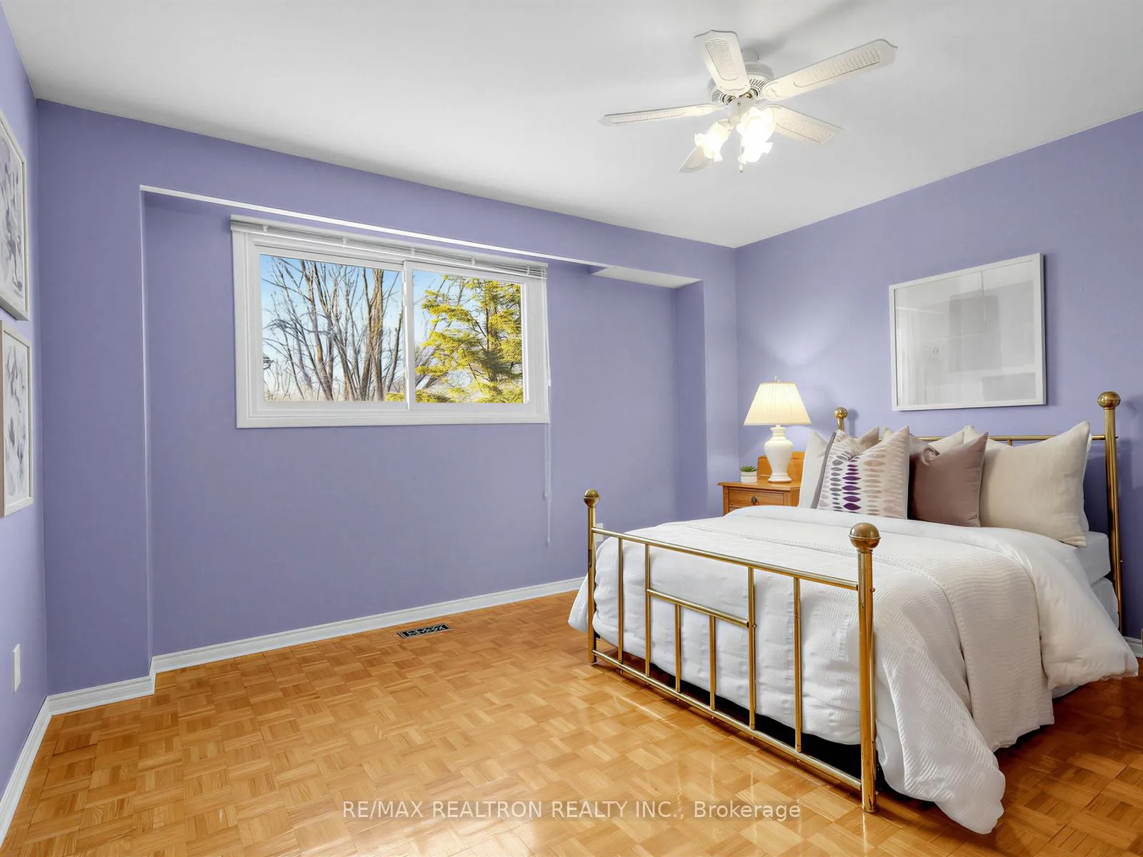 Photo 27 of 35 Sir Galahad Place, Markham, Markham Village — HOMEH