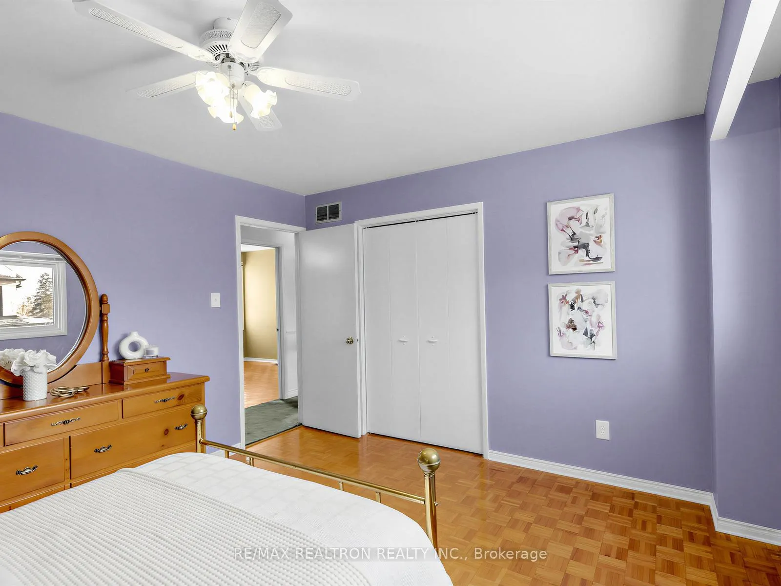 Photo 28 of 35 Sir Galahad Place, Markham, Markham Village — HOMEH