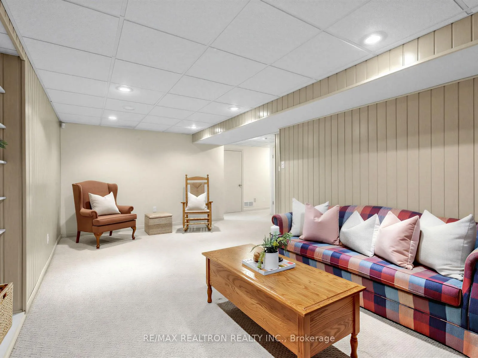 Photo 32 of 35 Sir Galahad Place, Markham, Markham Village — HOMEH