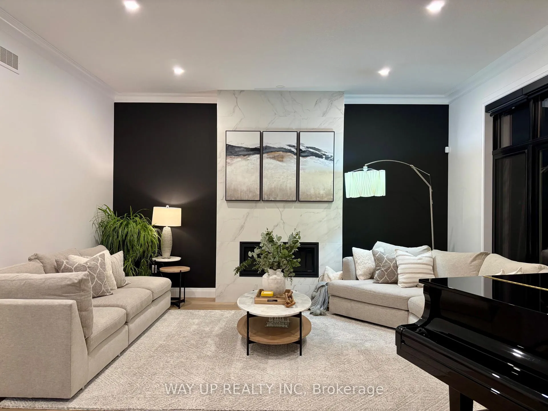 Photo 5 of 442 Warner Terrace, London, North R — HOMEH