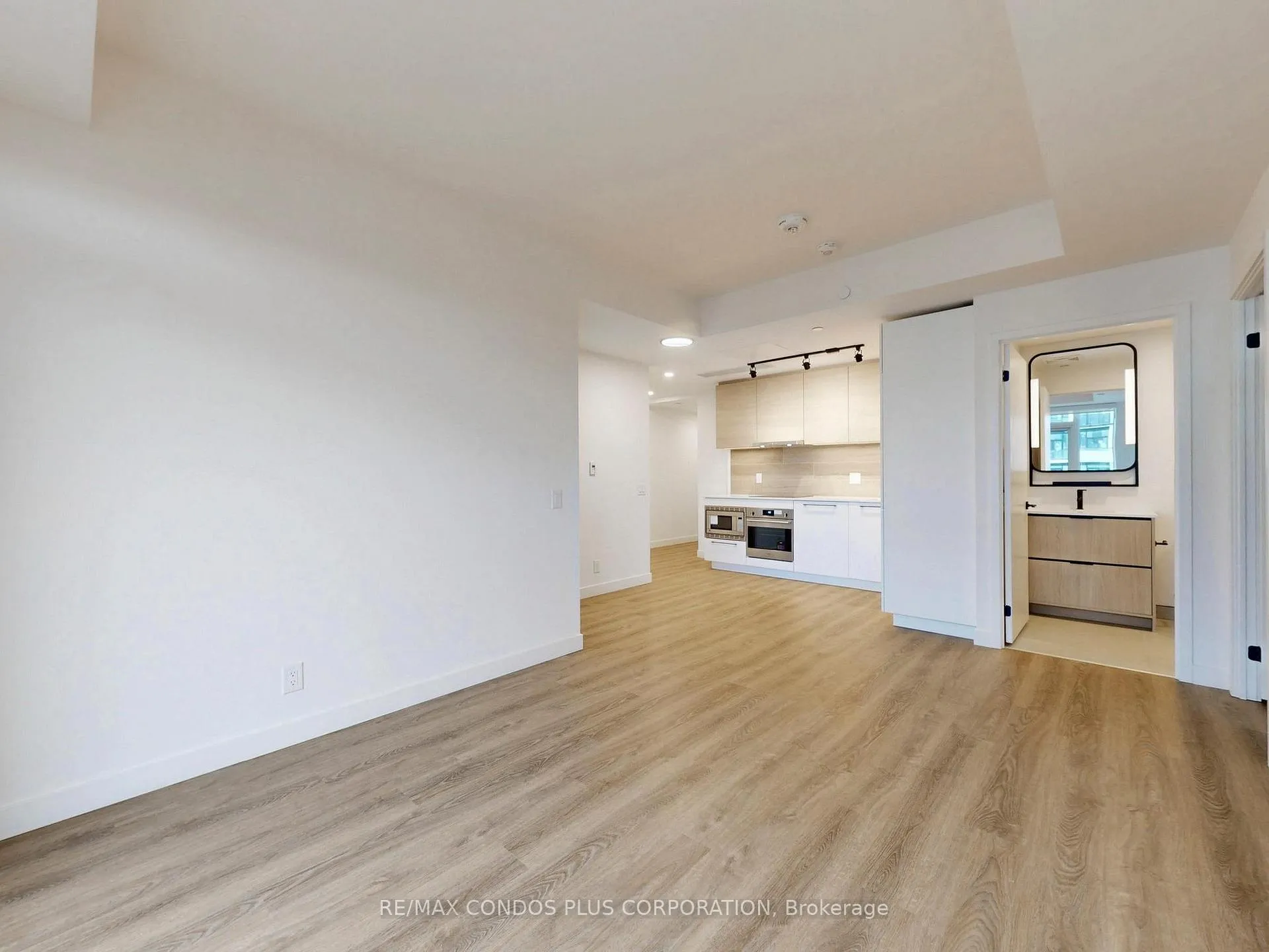 Photo 12 of Unit 1413, 1050 Eastern Avenue, Toronto, Greenwood-Coxwell — HOMEH