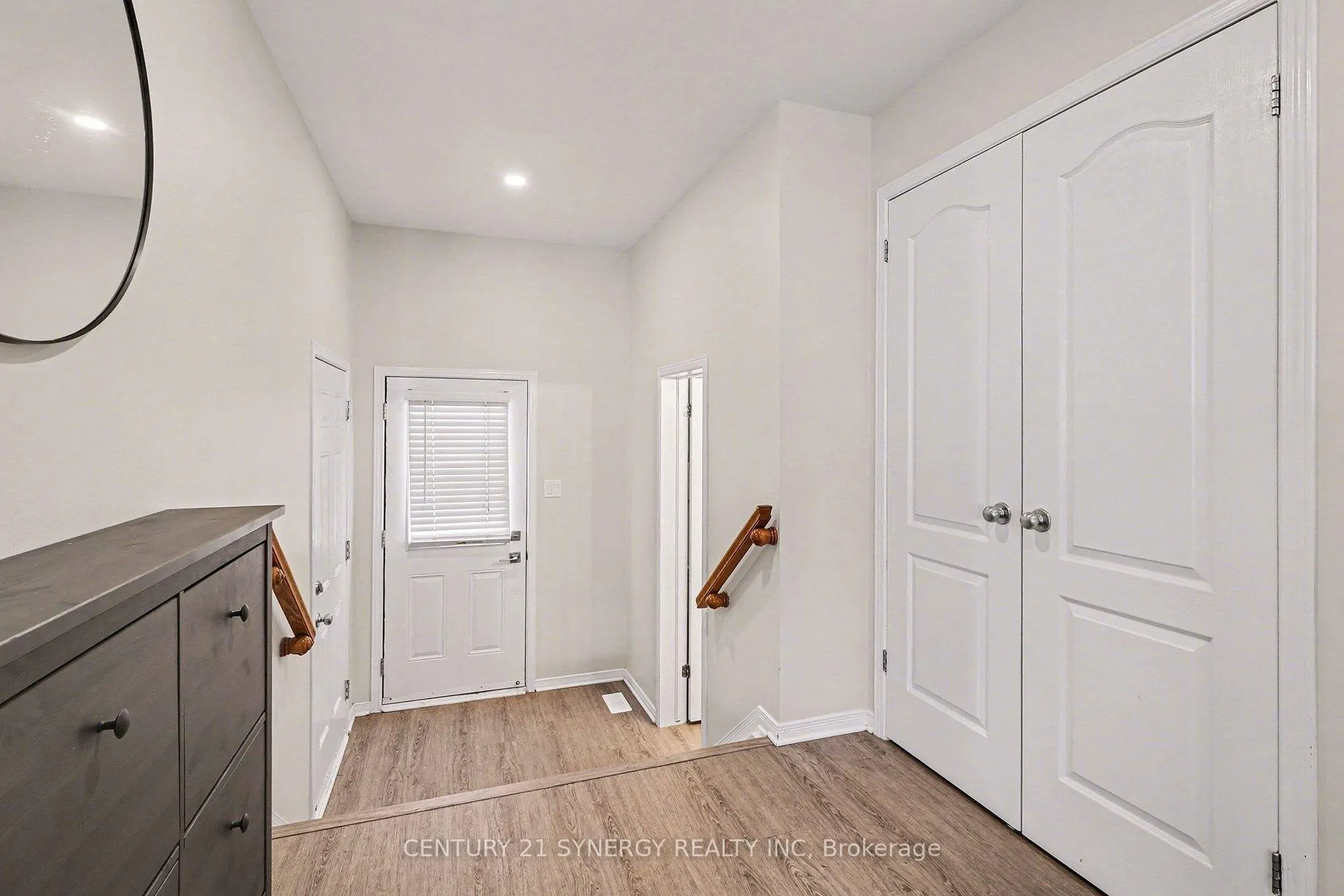 Photo 3 of 322 Selene Way, Ottawa, Avalon East — HOMEH