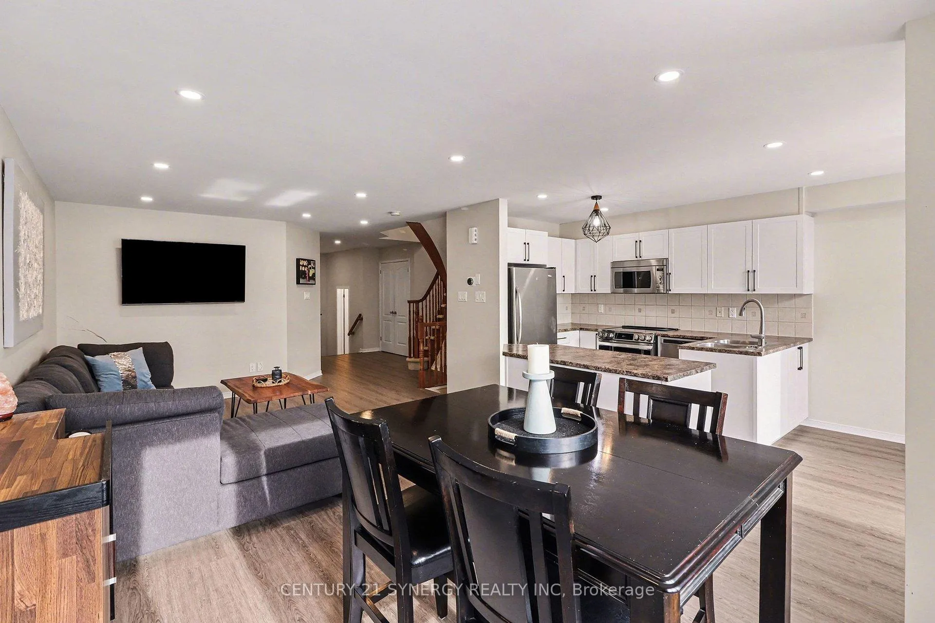 Photo 8 of 322 Selene Way, Ottawa, Avalon East — HOMEH