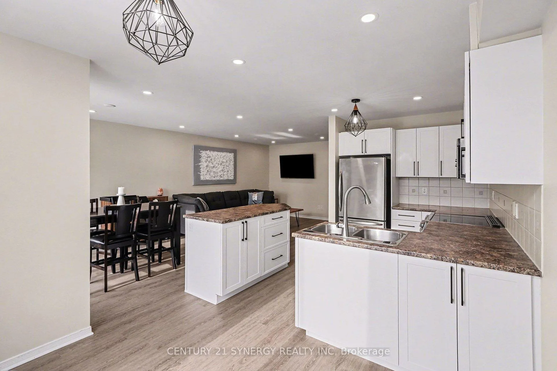 Photo 14 of 322 Selene Way, Ottawa, Avalon East — HOMEH
