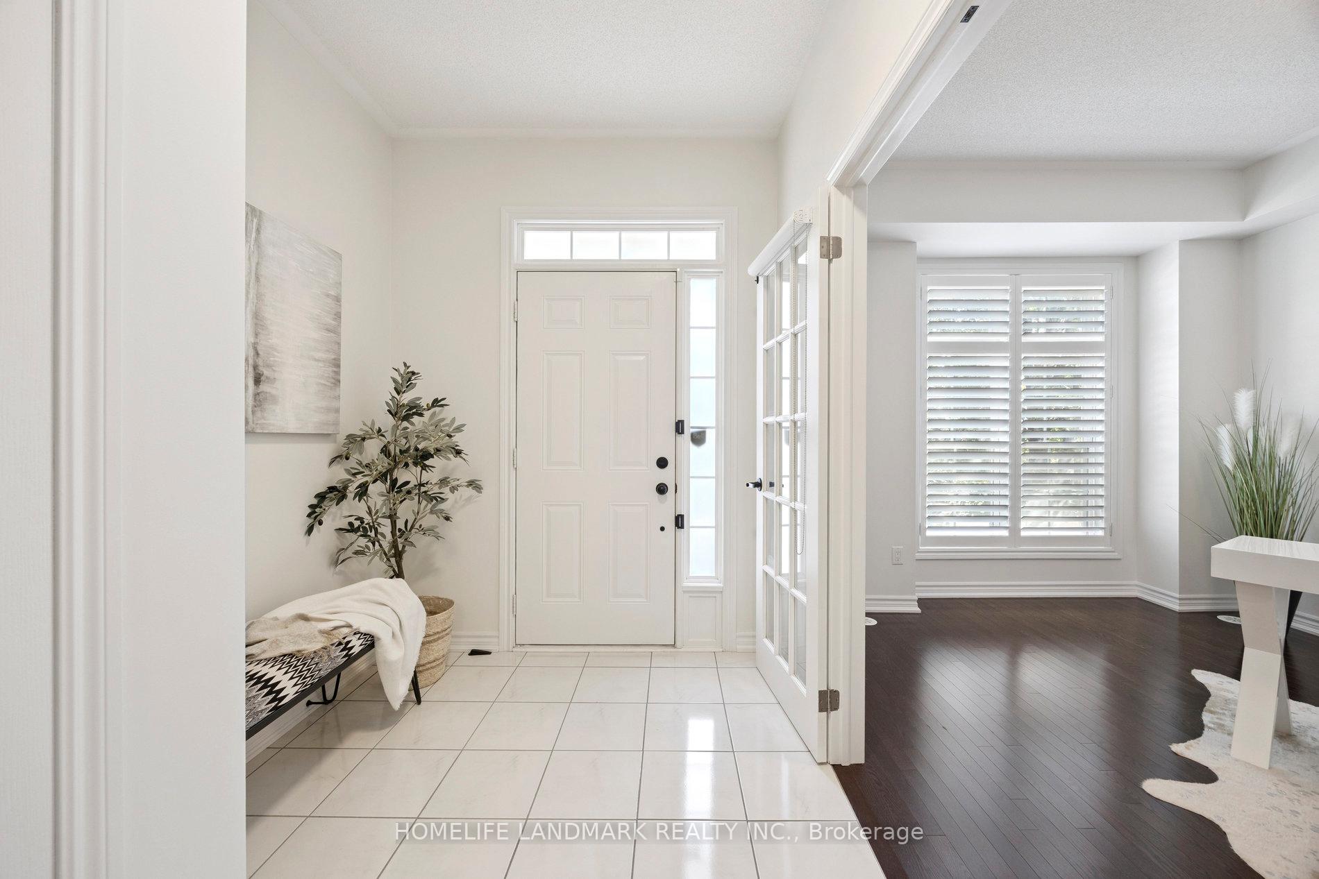 Photo 5 of 56 Donald Buttress Boulevard W, Markham, Cathedraltown — HOMEH