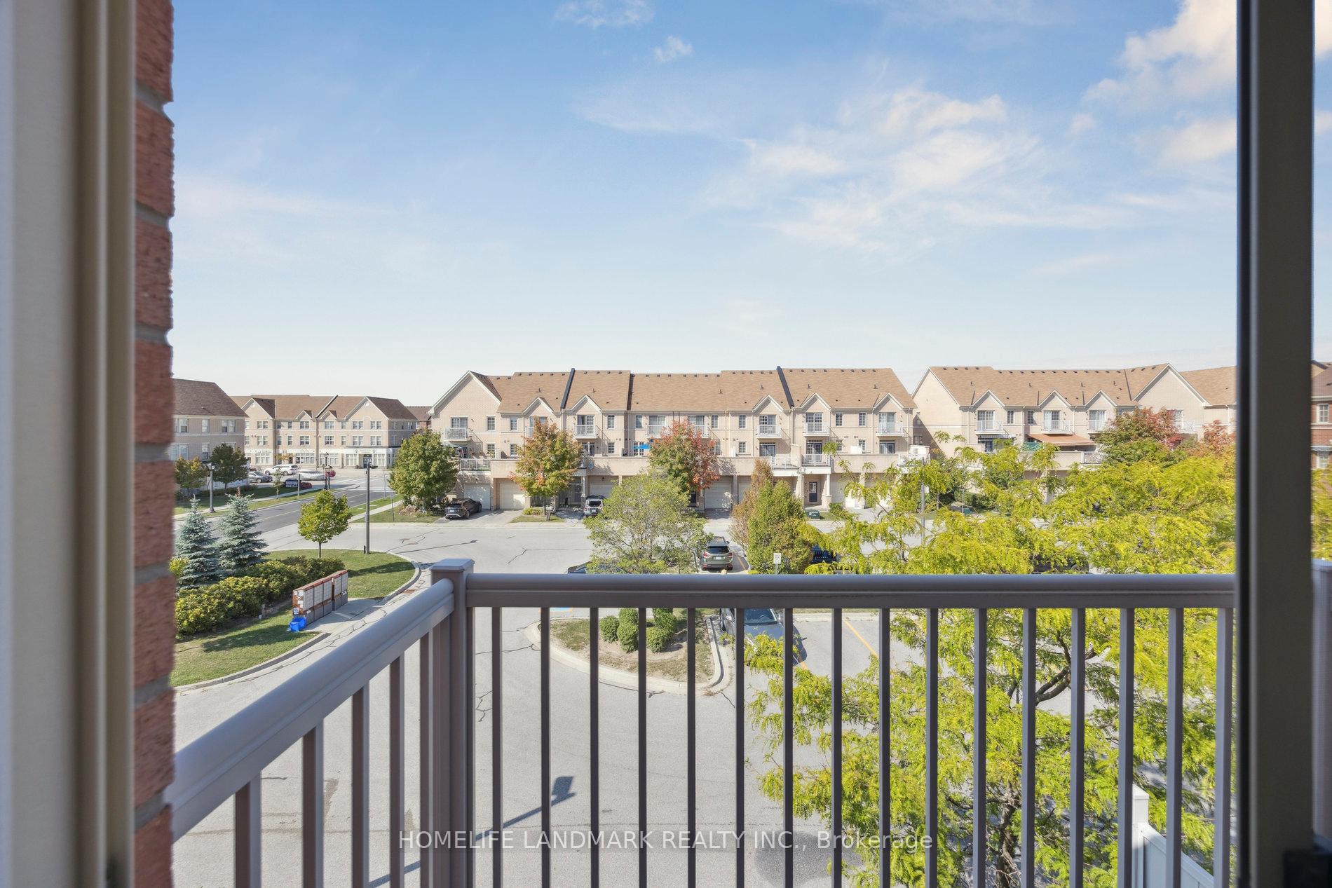 Photo 36 of 56 Donald Buttress Boulevard W, Markham, Cathedraltown — HOMEH