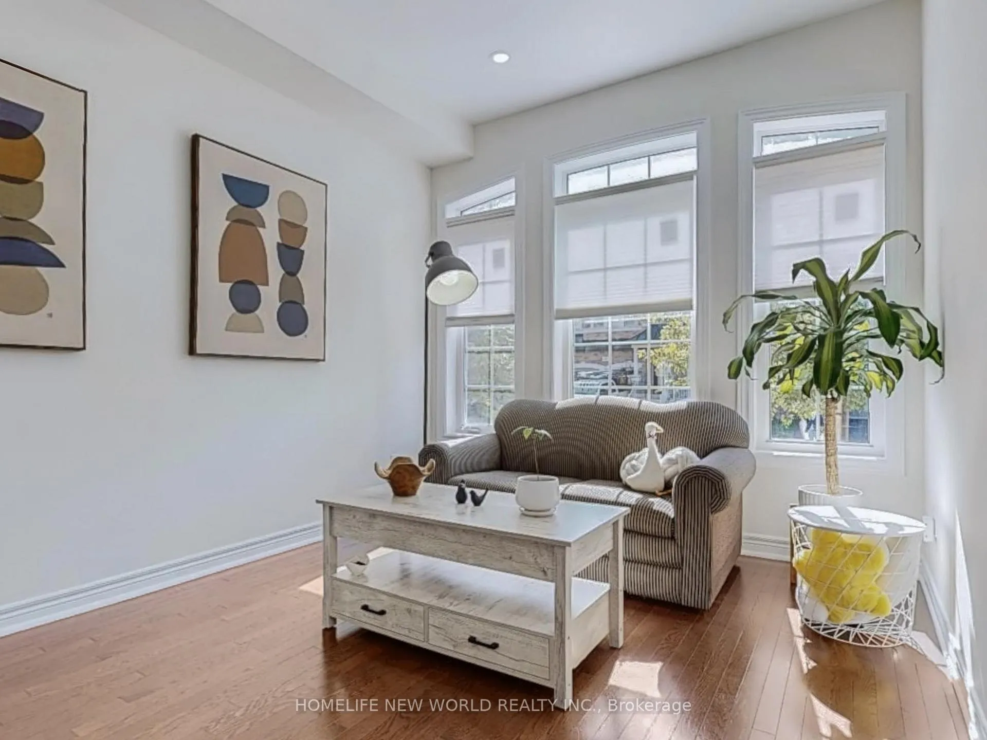 Photo 7 of 64 Henry Bauer Avenue, Markham, Berczy — HOMEH
