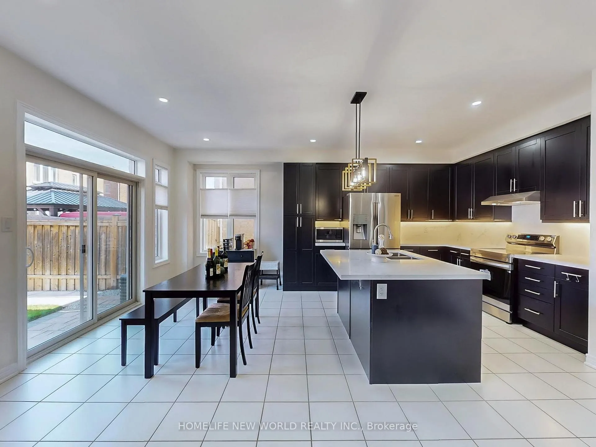 Photo 15 of 64 Henry Bauer Avenue, Markham, Berczy — HOMEH