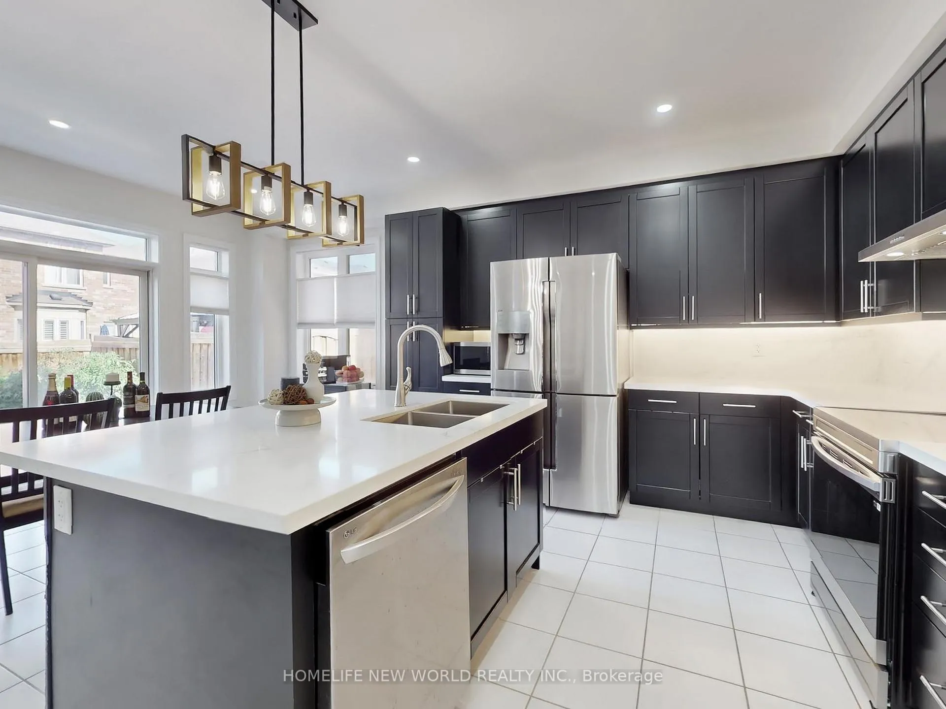 Photo 19 of 64 Henry Bauer Avenue, Markham, Berczy — HOMEH