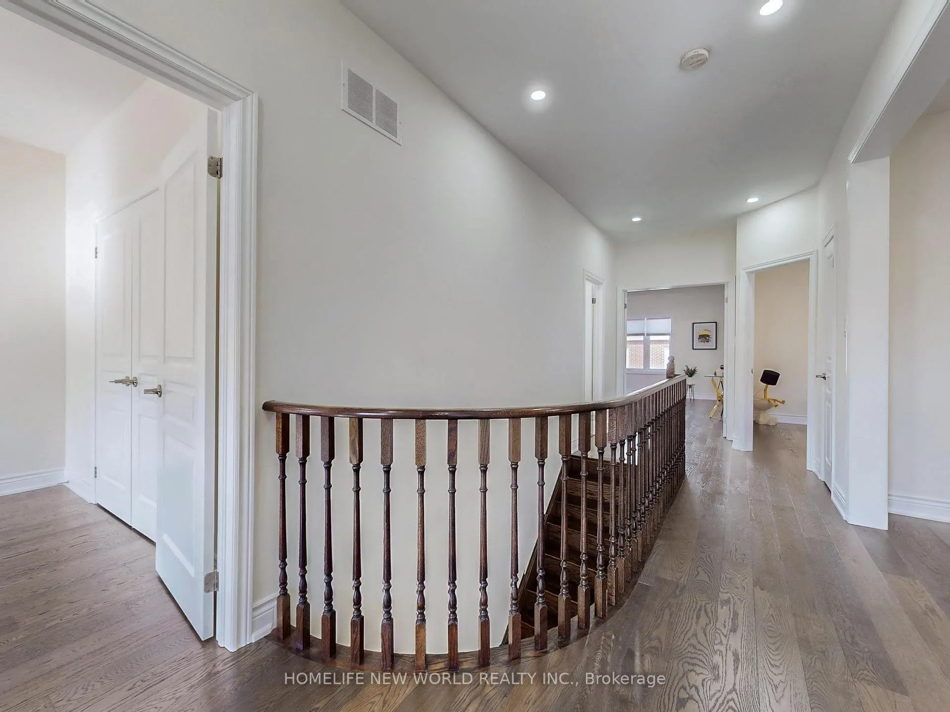 Photo 25 of 64 Henry Bauer Avenue, Markham, Berczy — HOMEH
