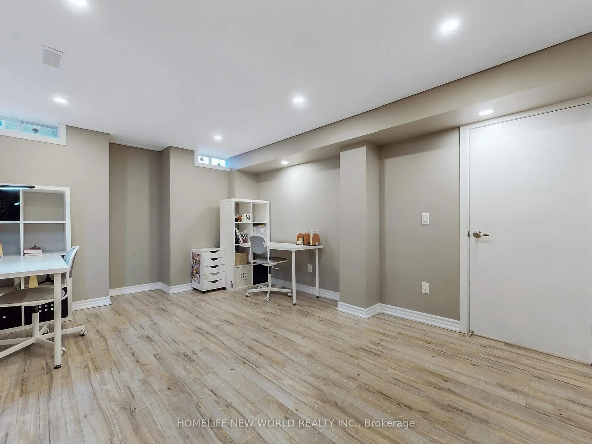 Photo 42 of 64 Henry Bauer Avenue, Markham, Berczy — HOMEH