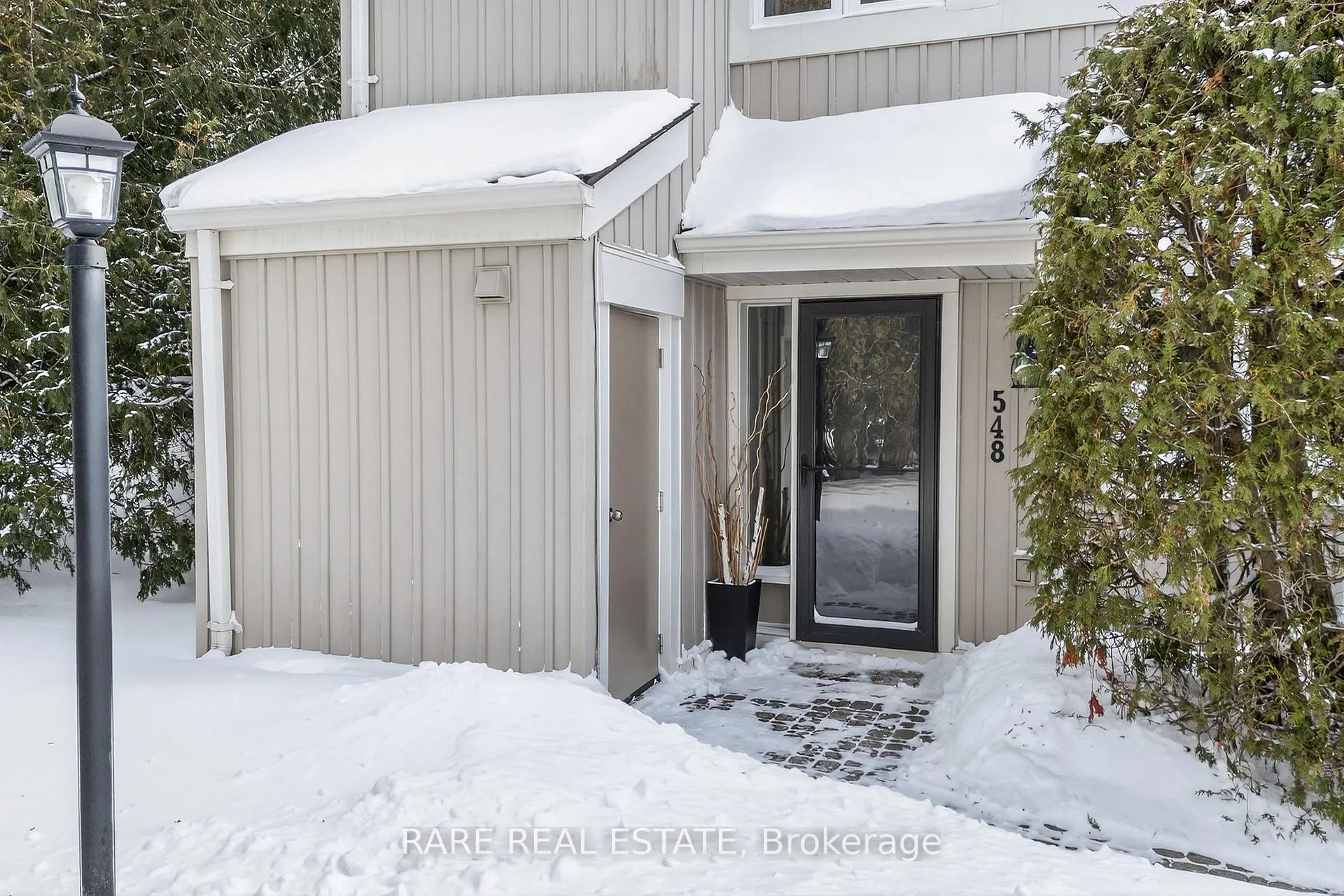 Photo 6 of 548 Oxbow Crescent, Collingwood — HOMEH