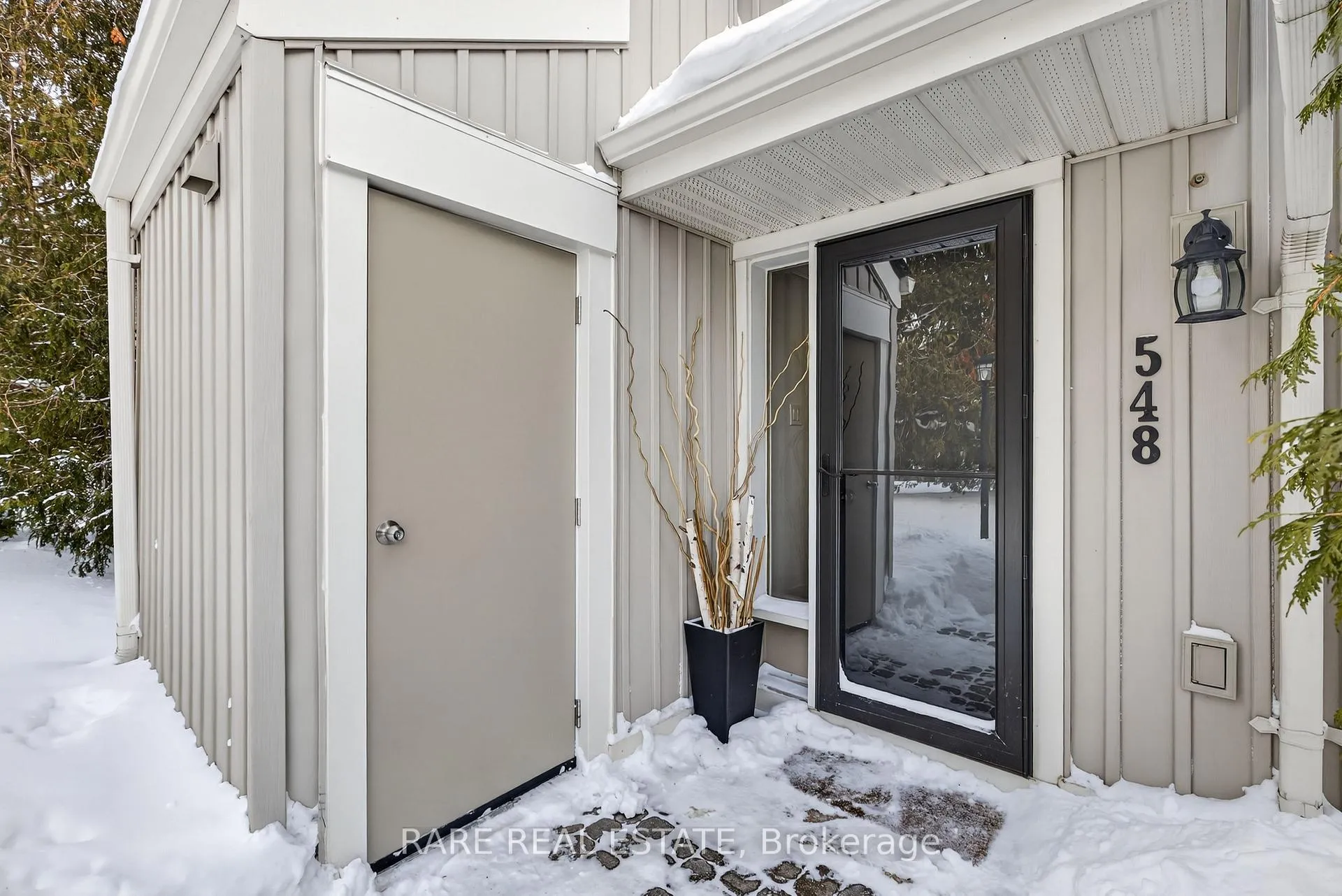 Photo 7 of 548 Oxbow Crescent, Collingwood — HOMEH