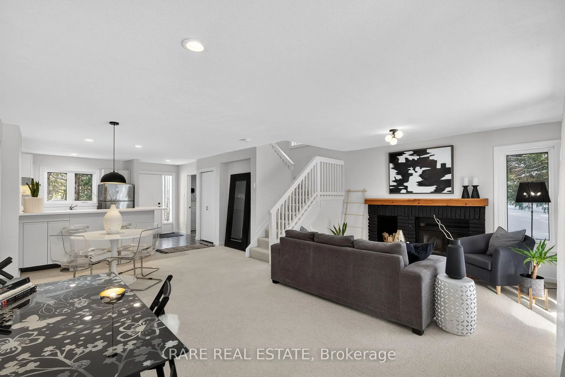 Photo 25 of 548 Oxbow Crescent, Collingwood — HOMEH