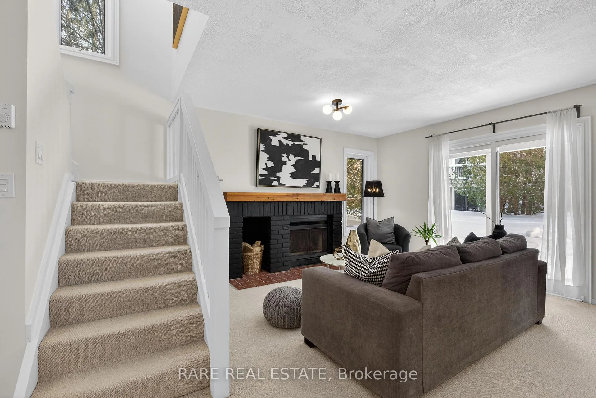 Photo 26 of 548 Oxbow Crescent, Collingwood — HOMEH