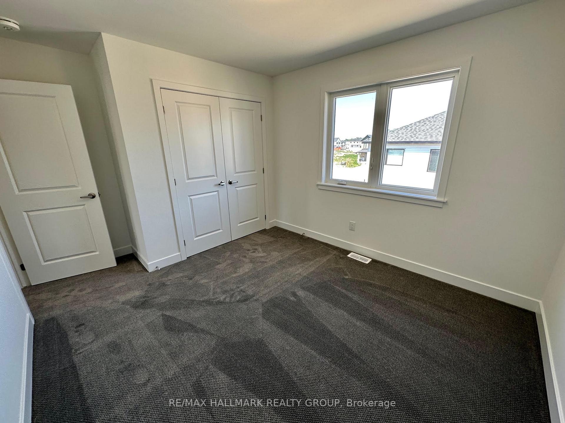 Photo 24 of 724 Odyssey Way, Ottawa, Leitrim — HOMEH