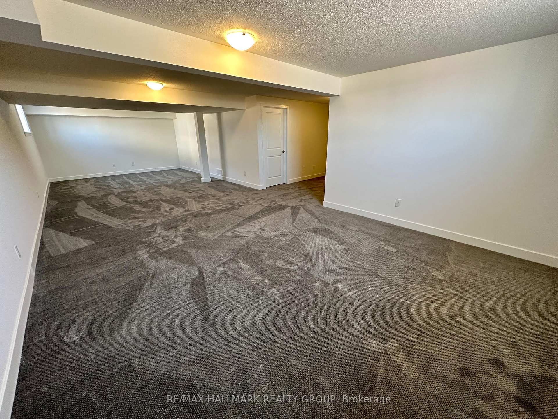 Photo 28 of 724 Odyssey Way, Ottawa, Leitrim — HOMEH