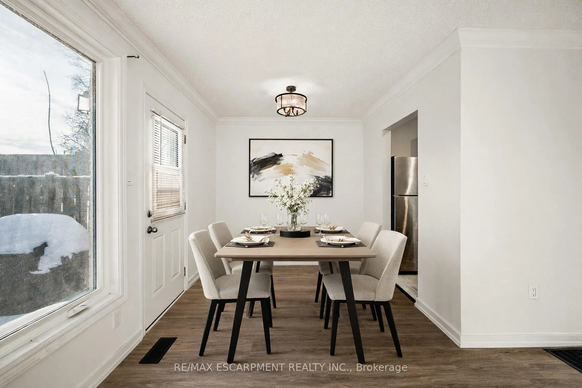 Photo 5 of Unit 41, 33 Rochelle Avenue, Hamilton, Quinndale — HOMEH