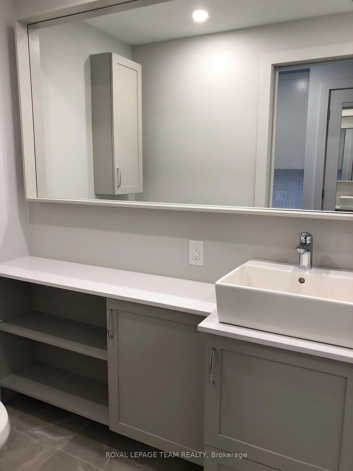 Photo 8 of Unit 309, 60 Springhurst Avenue, Ottawa, Ottawa East — HOMEH