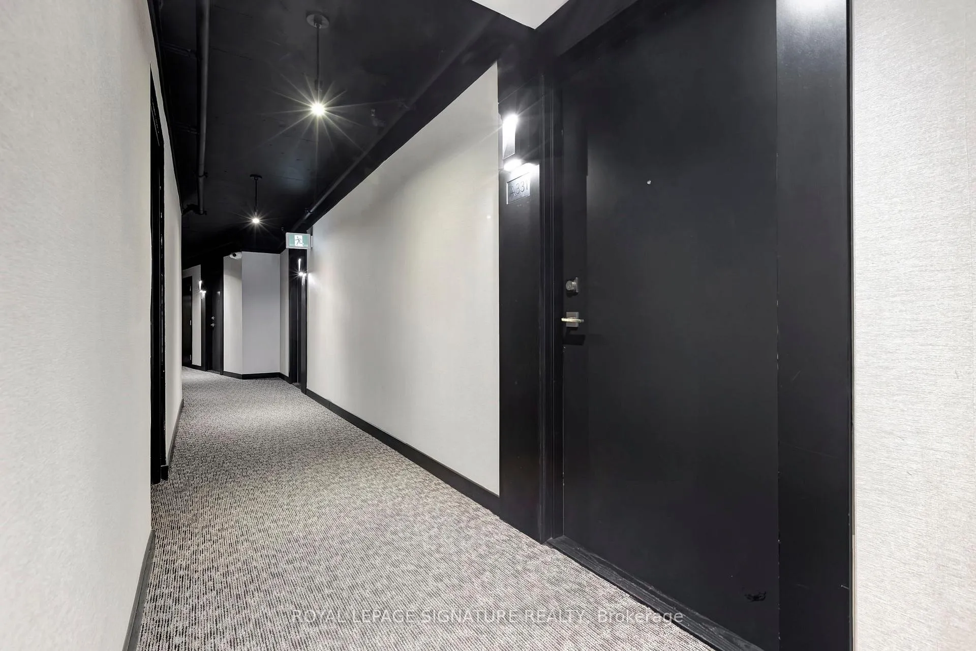 Photo 2 of Unit 331, 5230 Dundas Street, Burlington, Orchard — HOMEH