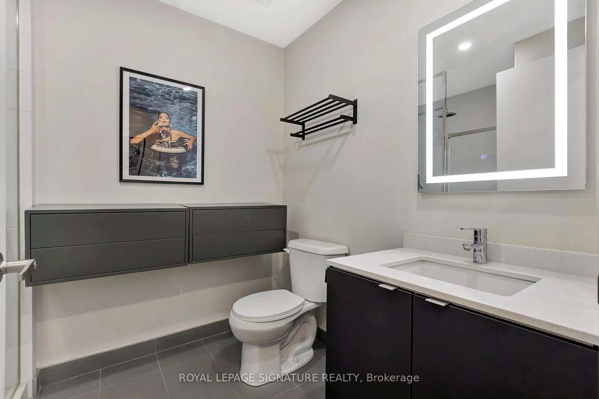 Photo 18 of Unit 331, 5230 Dundas Street, Burlington, Orchard — HOMEH