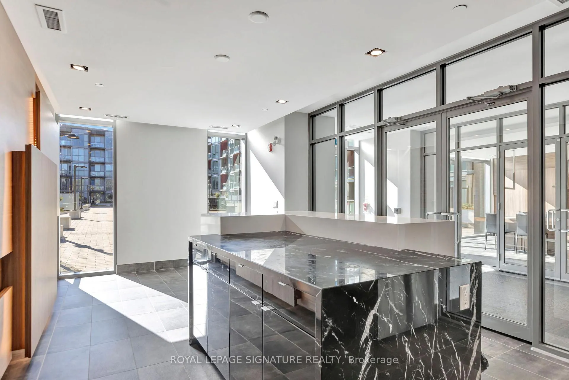 Photo 27 of Unit 331, 5230 Dundas Street, Burlington, Orchard — HOMEH