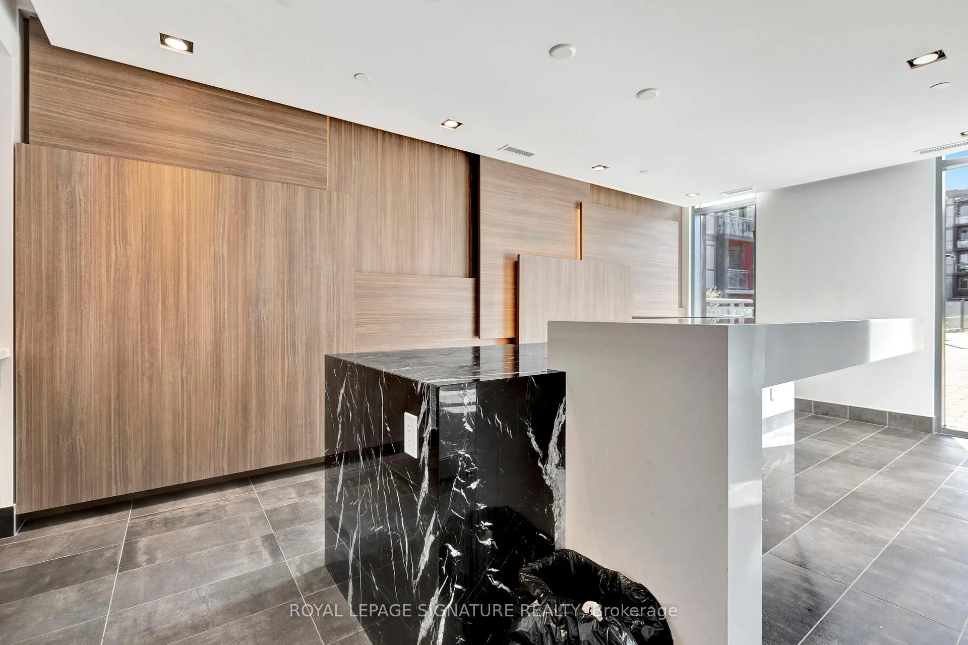 Photo 28 of Unit 331, 5230 Dundas Street, Burlington, Orchard — HOMEH