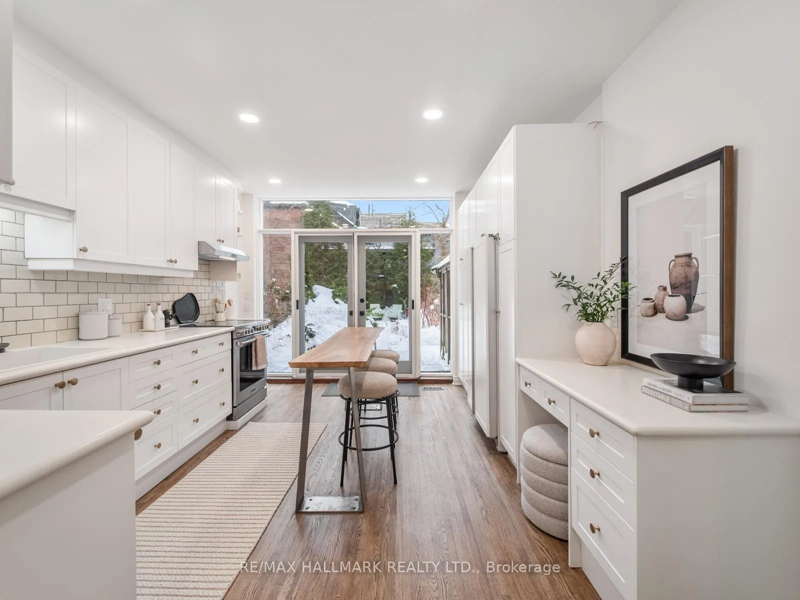 Photo 8 of 491 Broadview Avenue, Toronto, North Riverdale — HOMEH