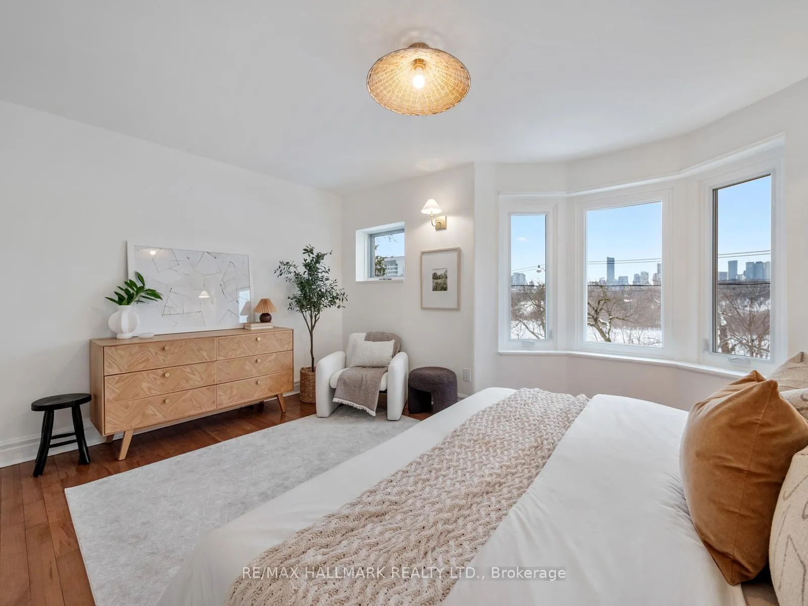 Photo 20 of 491 Broadview Avenue, Toronto, North Riverdale — HOMEH