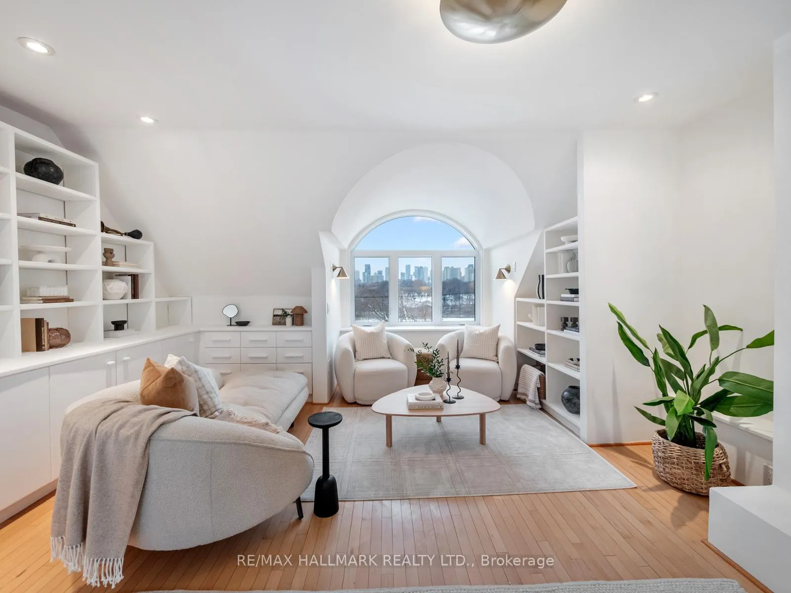 Photo 27 of 491 Broadview Avenue, Toronto, North Riverdale — HOMEH