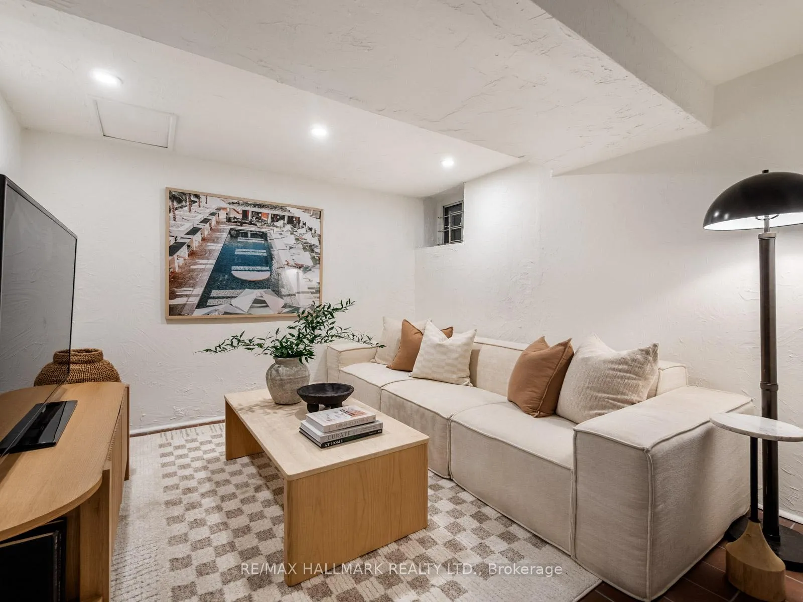 Photo 35 of 491 Broadview Avenue, Toronto, North Riverdale — HOMEH