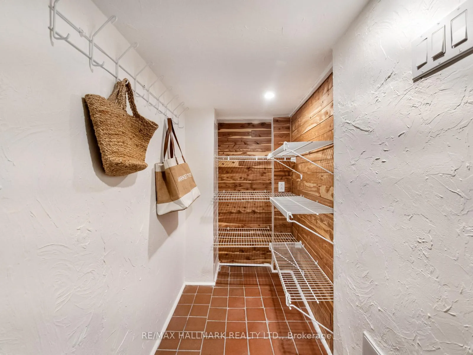 Photo 39 of 491 Broadview Avenue, Toronto, North Riverdale — HOMEH