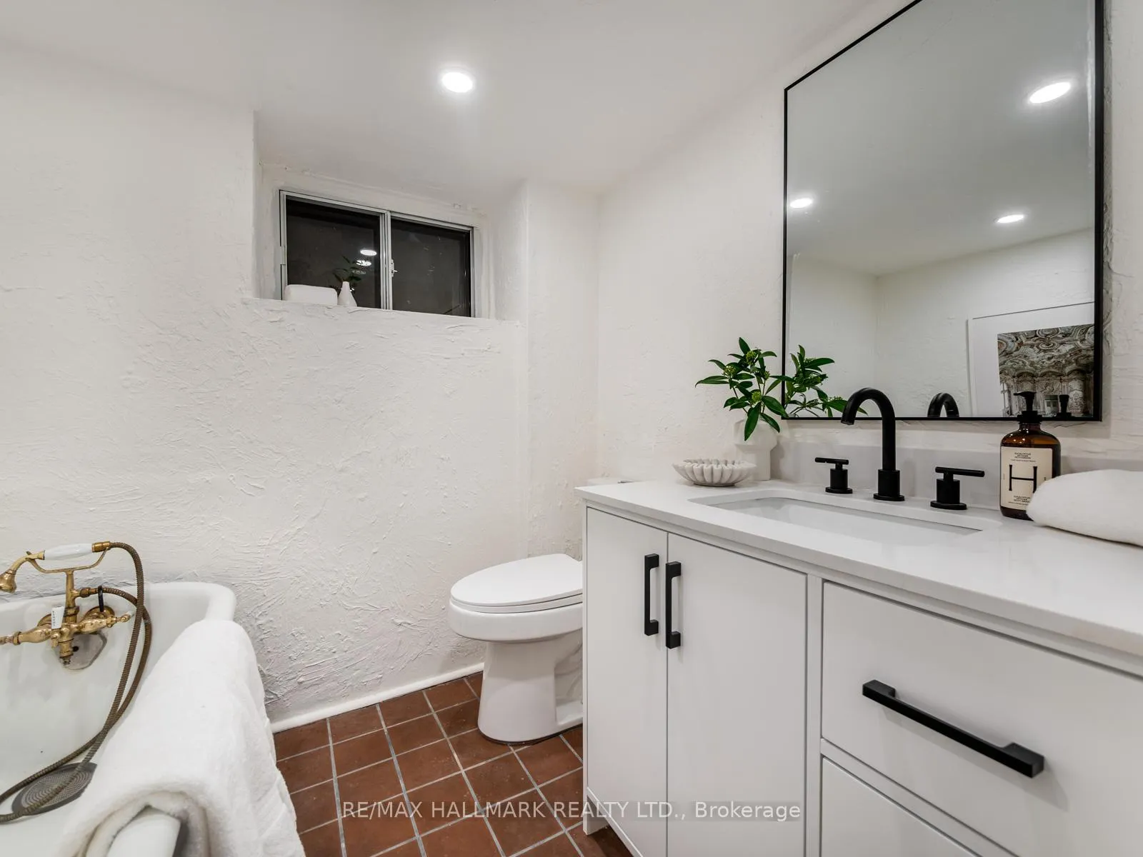 Photo 41 of 491 Broadview Avenue, Toronto, North Riverdale — HOMEH