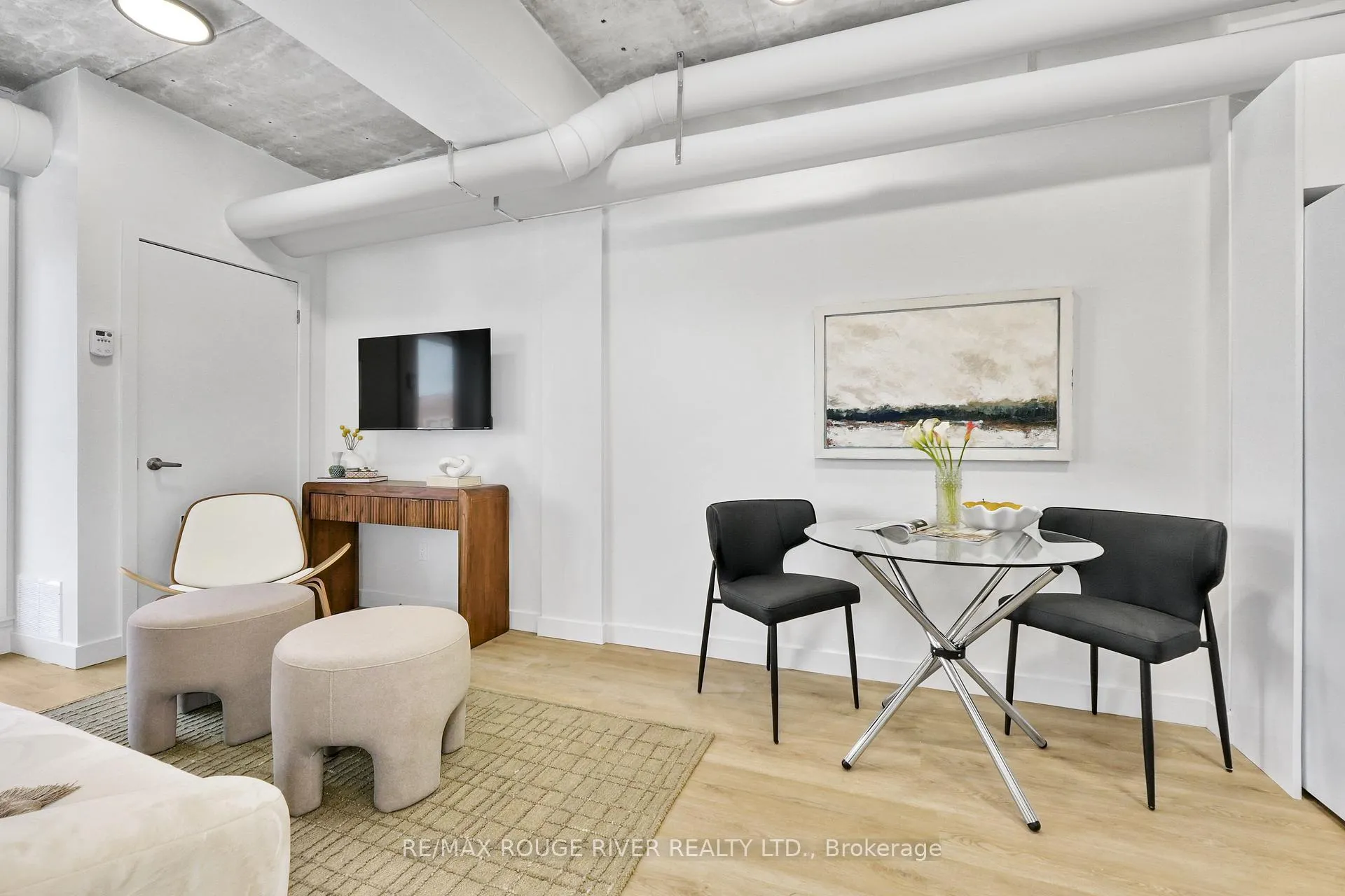 Photo 8 of Unit 306, 185 Division Street, Cobourg — HOMEH