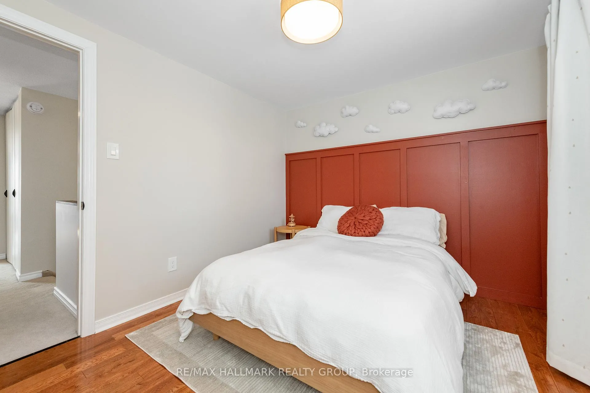 Photo 28 of 70 Melanie Crescent, Ottawa, Kanata - Glencairn/Hazeldean — HOMEH