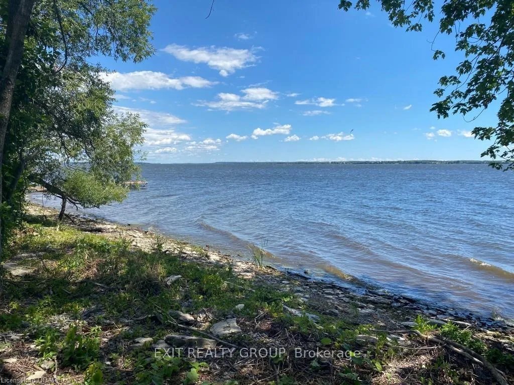 Photo 1 of 461 Sunrise Drive, Prince Edward County, Ameliasburg Ward — HOMEH