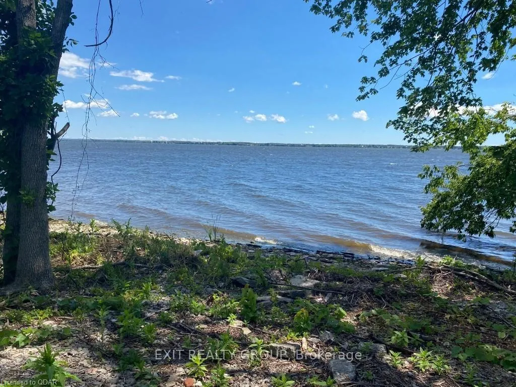 Photo 3 of 461 Sunrise Drive, Prince Edward County, Ameliasburg Ward — HOMEH