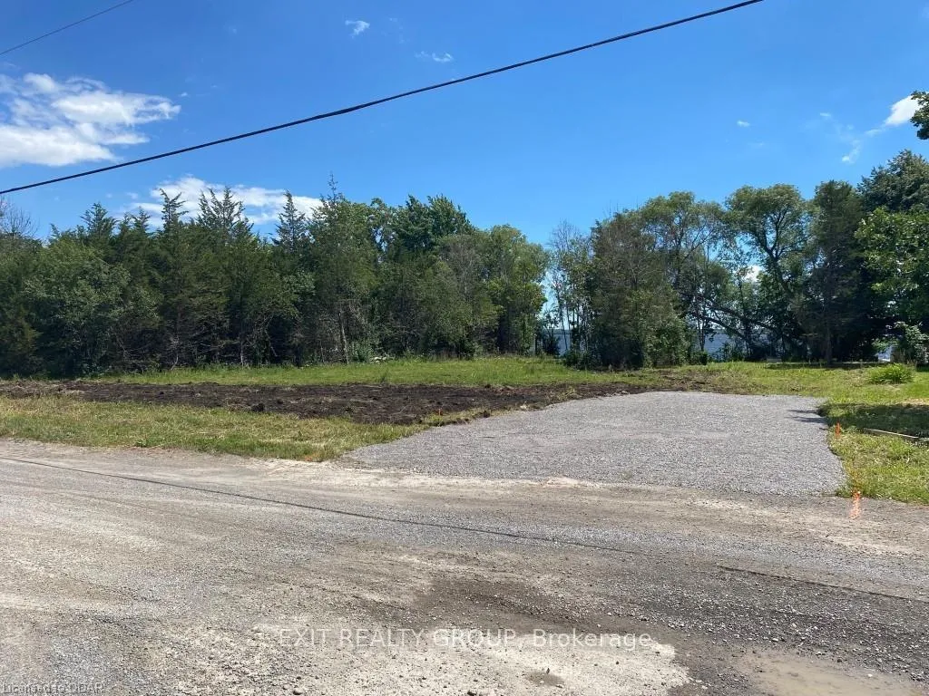 Photo 5 of 461 Sunrise Drive, Prince Edward County, Ameliasburg Ward — HOMEH