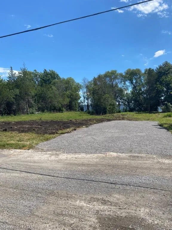 Photo 6 of 461 Sunrise Drive, Prince Edward County, Ameliasburg Ward — HOMEH
