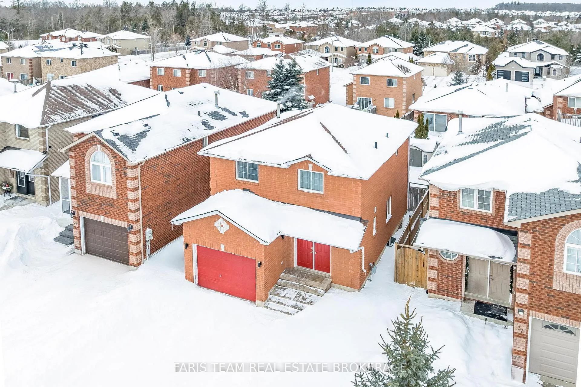 Photo 1 of 30 Coronation Parkway, Barrie, Innis-Shore — HOMEH